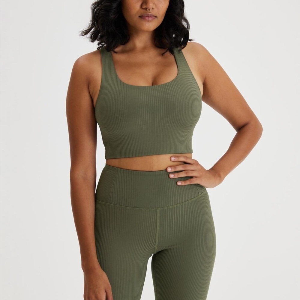 Girlfriend Collective Paloma Sports Bra Olive Ribbed Size Medium